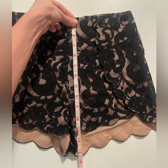 Lush S Black Lace Shorts - Picture 7 of 8